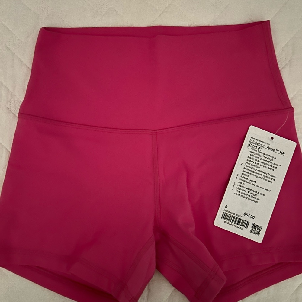 NWT Lululemon Align 4” Shorts - Never Worn